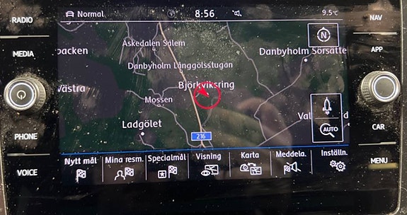 Volkswagen Tiguan 8 of 11