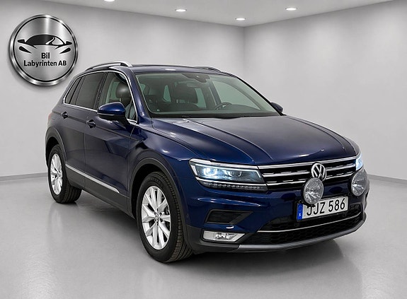 Volkswagen Tiguan 4 of 11