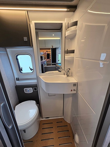 Hymer Yellowstone HC-Edition 9 of 18