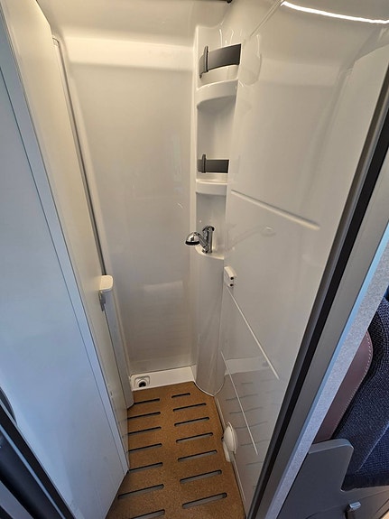 Hymer Yellowstone HC-Edition 16 of 18