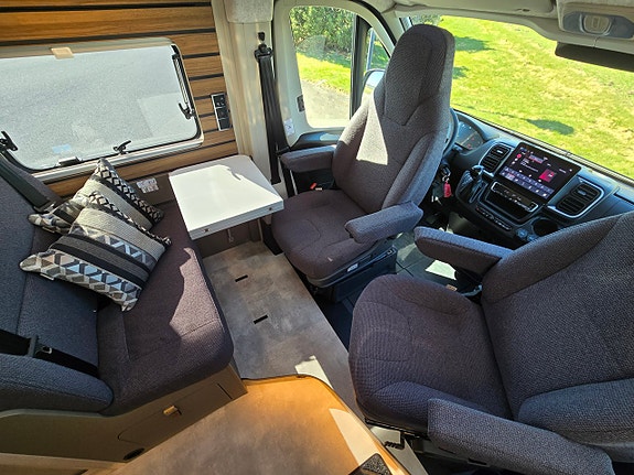 Hymer Yellowstone HC-Edition 8 of 18