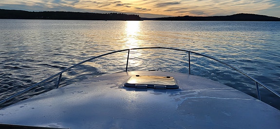 Rinker Fiesta Vee 250 - nytt Bravo 3 drev 2025, välutrustad familjebåt 5 of 15