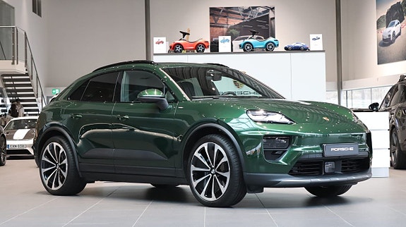 Porsche Macan 4