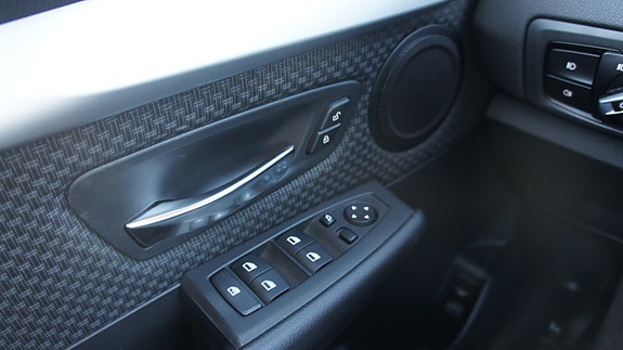 BMW 216d 20 of 27