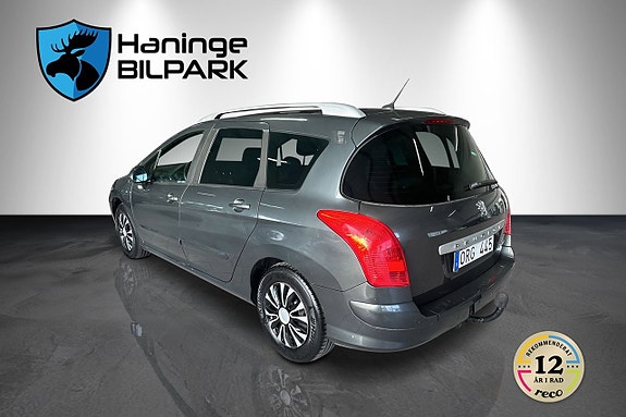Peugeot 308 SW 8 of 14
