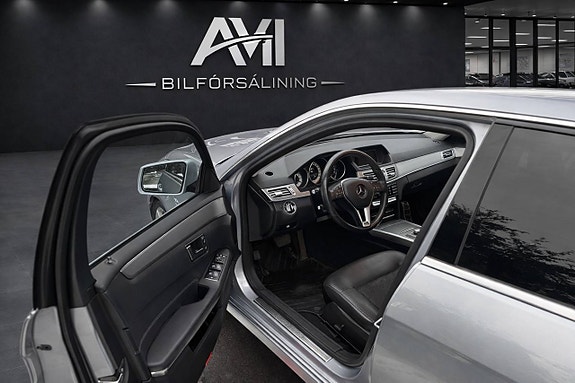 Mercedes-Benz E250 9 of 11