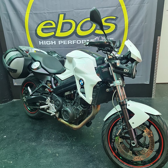 BMW Motorrad F 800 R 2 of 4