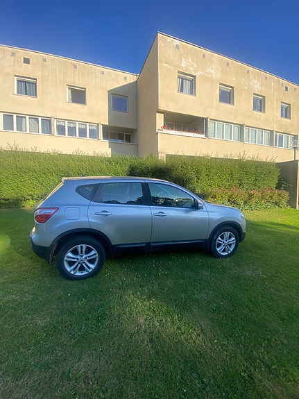 Nissan Qashqai 2 of 5