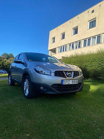 Nissan Qashqai 4 of 5