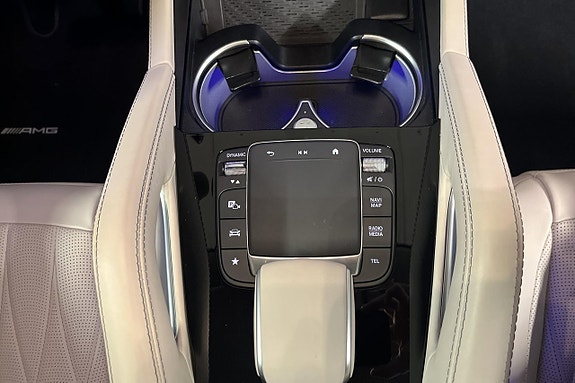 Mercedes-Benz GLE53 15 of 18
