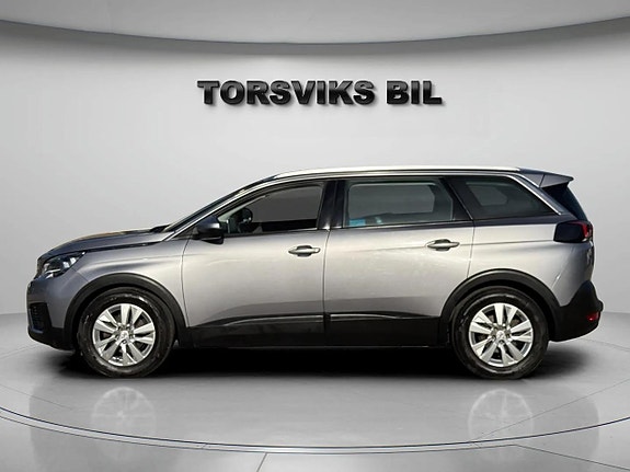 Peugeot 5008 4 of 5