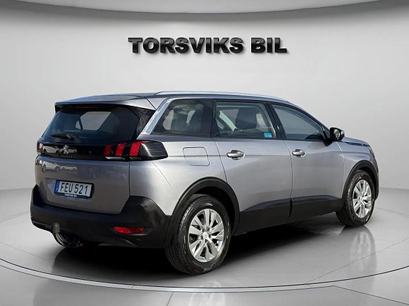 Peugeot 5008 6 of 28