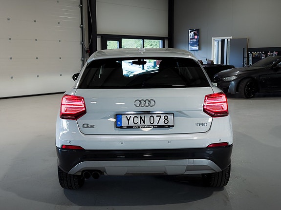 Audi Q2 7 of 24