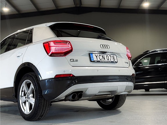 Audi Q2 6 of 24