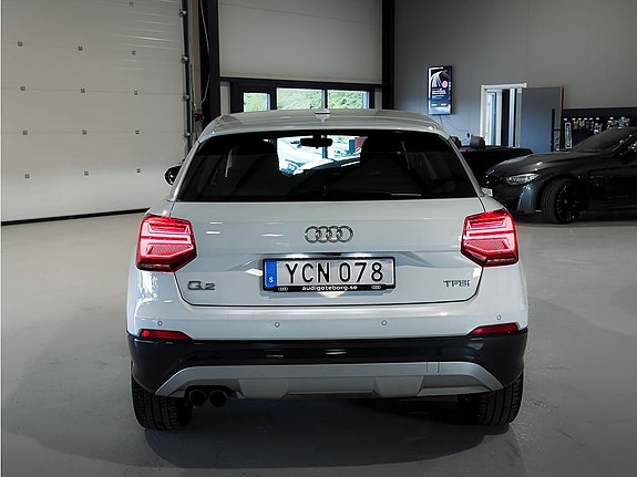 Audi Q2 7 of 24