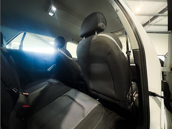 Audi Q2 11 of 24