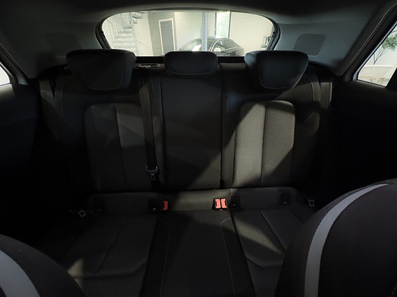 Audi Q2 22 of 24