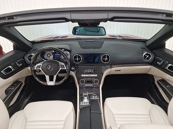 Mercedes-Benz SL350 11 of 22