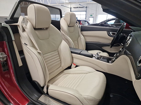 Mercedes-Benz SL350 20 of 22