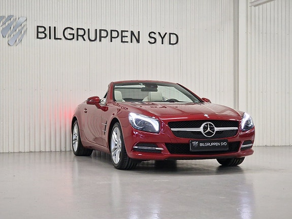 Mercedes-Benz SL350 4 of 5