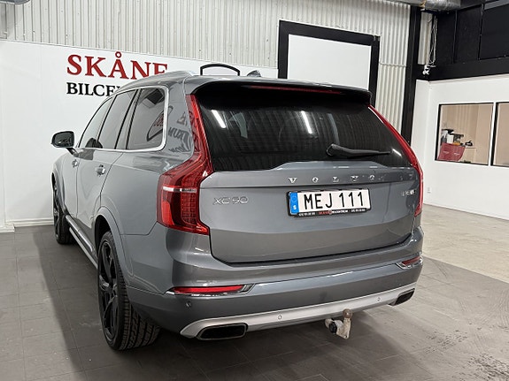 Volvo XC90 6 of 16
