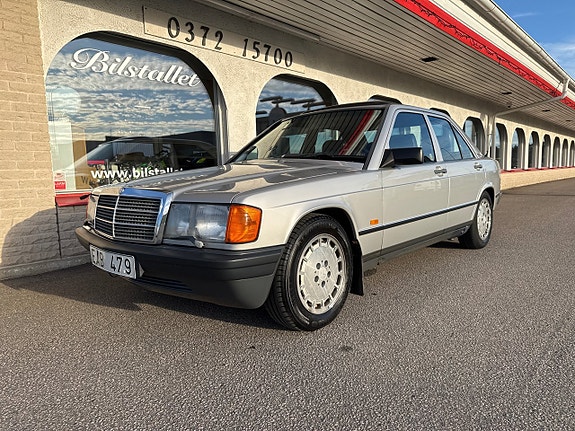 Mercedes-Benz 190 E