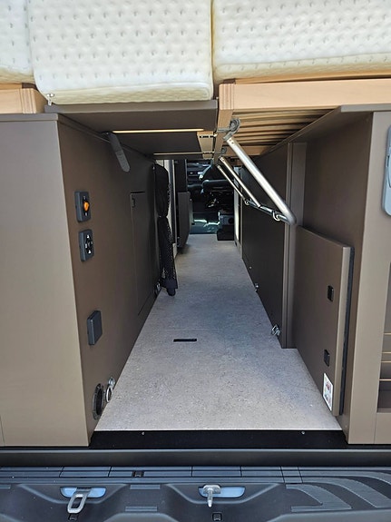 Bürstner Habiton HMX 6.0 10 of 13