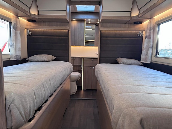 Kabe TRAVEL MASTER Classic 740 T Långbäddar 7 of 15