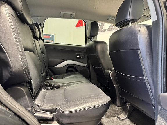 Mitsubishi Outlander 13 of 19