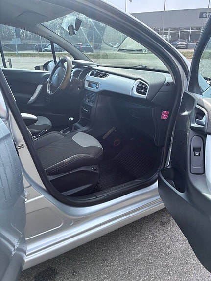 Citroen C3 9 of 13