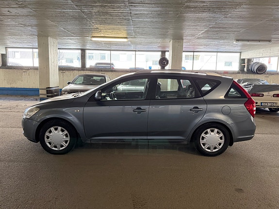 Kia Ceed 4 of 5