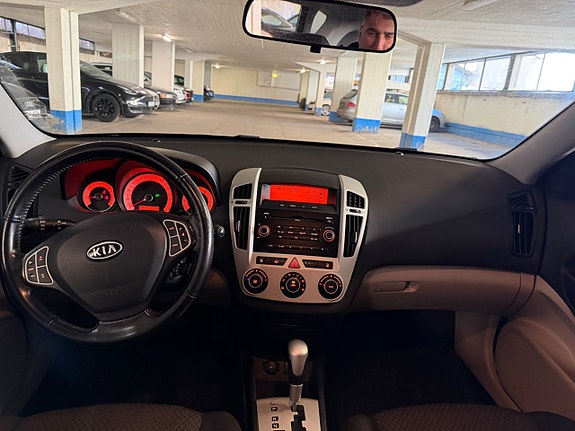 Kia Ceed 10 of 12