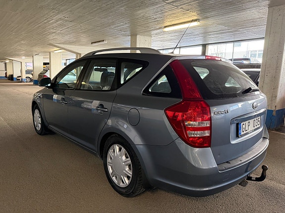 Kia Ceed 5 of 5