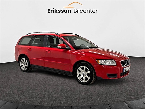 Volvo V50 2 of 21