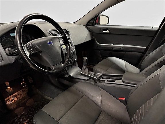 Volvo V50 10 of 21