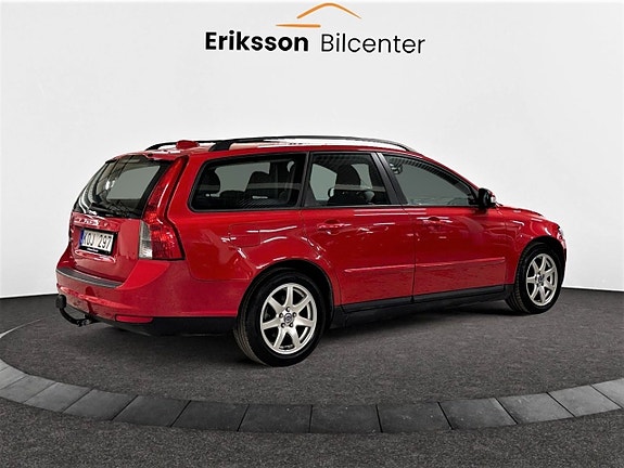 Volvo V50 5 of 21