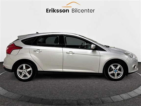 Ford Focus 8 of 24