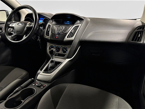 Ford Focus 12 of 24