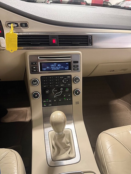 Volvo V70 24 of 24