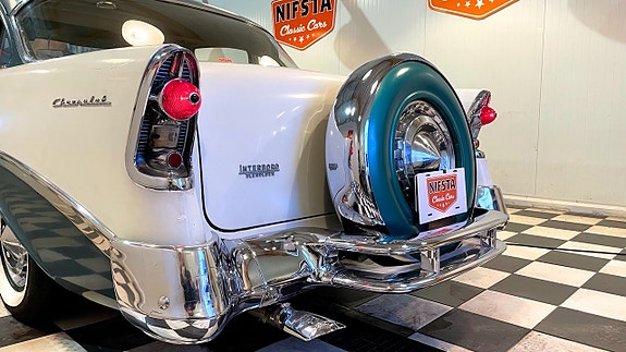 Chevrolet 210 13 of 30