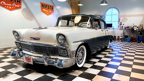 Chevrolet 210 2 of 30