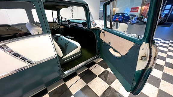Chevrolet 210 30 of 30