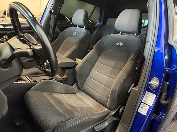 Volkswagen Golf VII 10 of 18