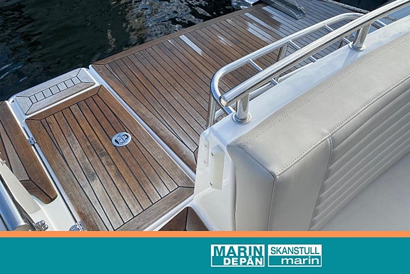 AQUADOR 25 DC med MERCRUISER 4,5L V6 (2020) 12 of 13
