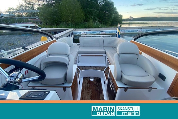 AQUADOR 25 DC med MERCRUISER 4,5L V6 (2020) 6 of 13