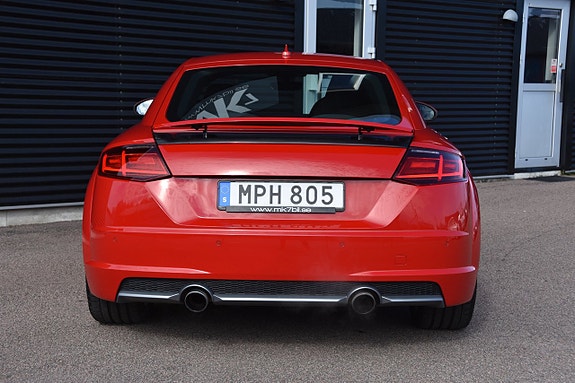 Audi Quattro 6 of 17