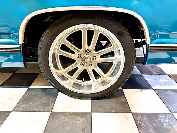 Chevrolet C1500 18 of 30