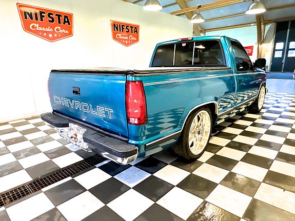 Chevrolet C1500 9 of 30