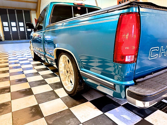Chevrolet C1500 16 of 30