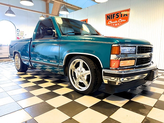 Chevrolet C1500 21 of 30